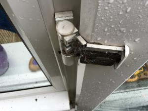 REpair-upvc-liverpool-patio-door-hinge