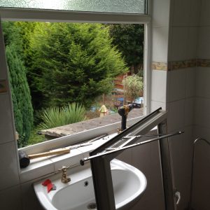 upvc_repiar_liverpool_window_hinges_relacment_repair