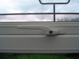 Upvc-window-handle-repair-liverpool